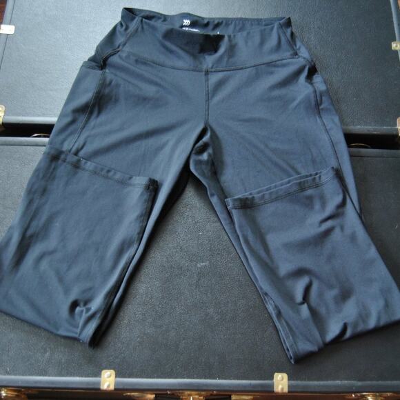 All in Motion Small Black Pants w/ Pockets Straight Leg Design - Picture 3 of 8